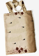 Load image into Gallery viewer, Vintage Sailk Sari Tote