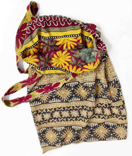 Load image into Gallery viewer, Vintage Silk Sari Tote