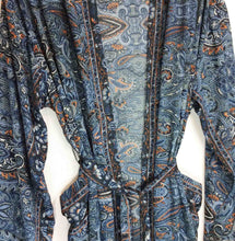 Load image into Gallery viewer, Mens Silk Kimono