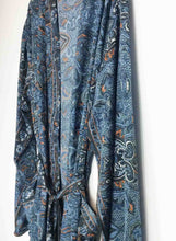 Load image into Gallery viewer, Mens Silk Kimono
