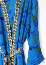 Load image into Gallery viewer, Vintgae Sari Kimono Long