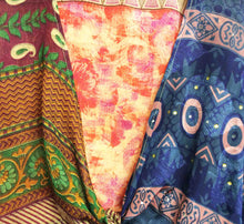 Load image into Gallery viewer, Sari Wrap Top