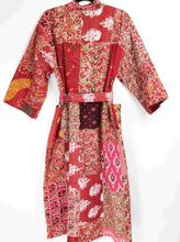 Load image into Gallery viewer, Blockprint Patchwork Kantha Robe
