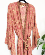 Load image into Gallery viewer, Vintage Sari Kimono Short