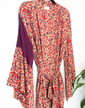 Load image into Gallery viewer, Vintage Sari Kimono Short