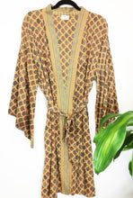 Load image into Gallery viewer, Vintage Sari Kimono Short
