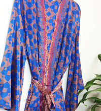 Load image into Gallery viewer, Vintage Sari Kimono Short
