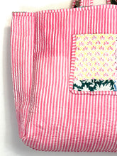 Load image into Gallery viewer, Blockprint Quilted Bag
