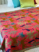 Load image into Gallery viewer, SUZANI Kantha
