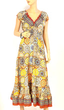 Load image into Gallery viewer, Sari Summer Dress
