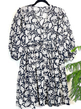 Load image into Gallery viewer, Nanna Cotton Dress (Short)
