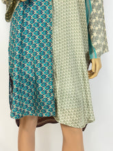 Load image into Gallery viewer, Vintage Silk Sari Long Shirt

