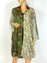 Load image into Gallery viewer, Vintage Silk Sari Long Shirt
