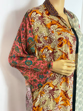 Load image into Gallery viewer, Vintage Silk Sari Long Shirt
