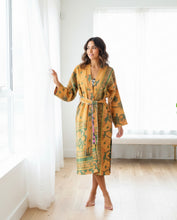 Load image into Gallery viewer, Vintage Kantha Kimono Robe
