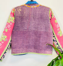 Load image into Gallery viewer, Kantha Jacket Short  S/M
