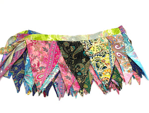 Sari Bunting