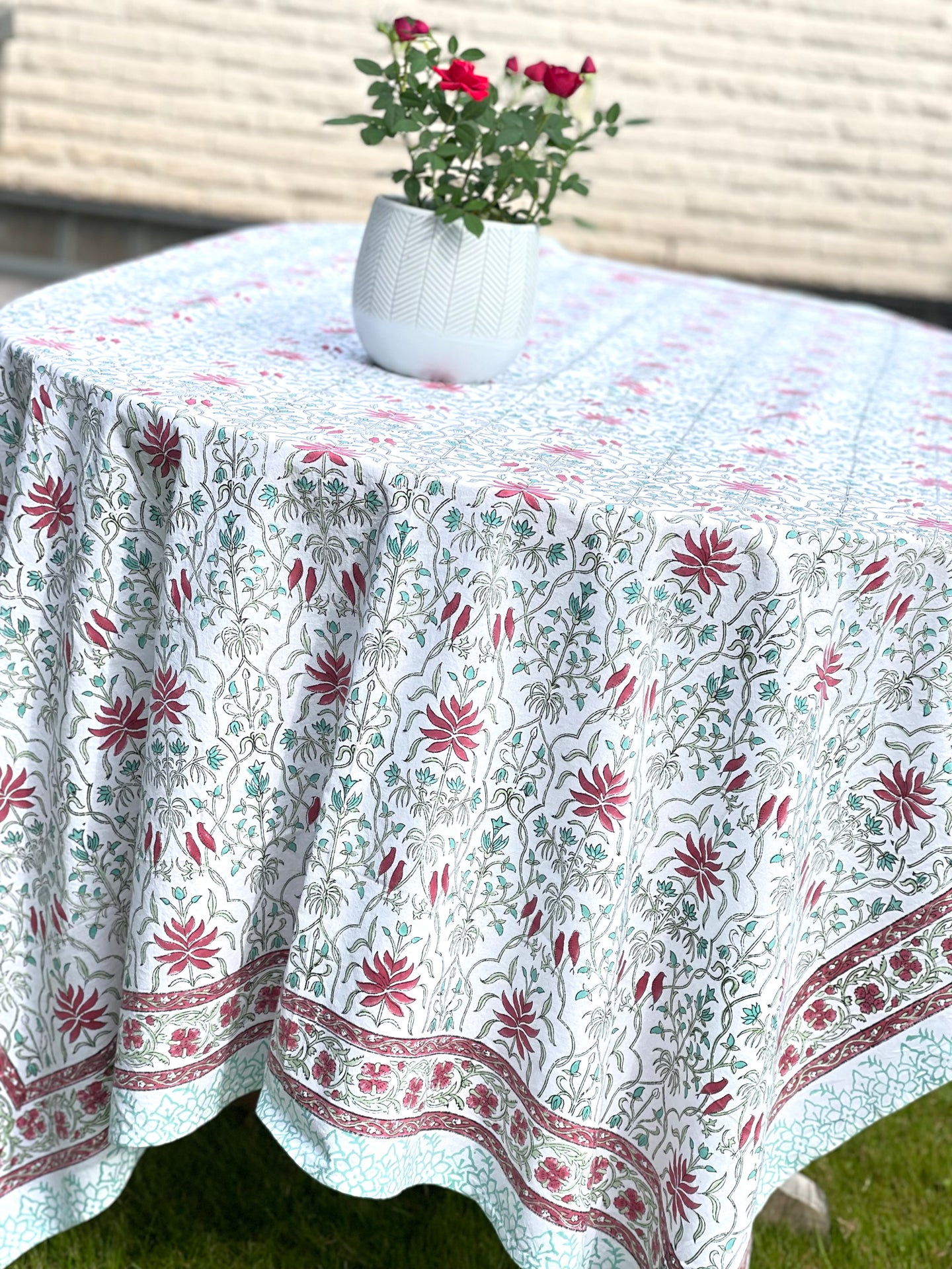 Table Linen (140X230CM)