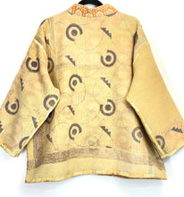 Load image into Gallery viewer, Kantha Jacket Short
