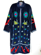 Load image into Gallery viewer, Velvet Suzani Long Jacket
