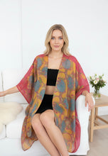 Load image into Gallery viewer, Floral Kimono Duster

