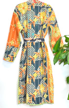 Load image into Gallery viewer, Vintage Kantha Kimono Robe
