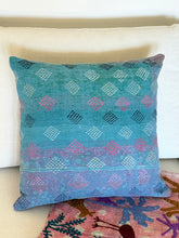 Load image into Gallery viewer, Vintage Kantha Cushion 50X50CM
