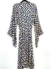 Load image into Gallery viewer, Vintage Sari Kimono Long
