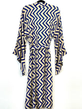 Load image into Gallery viewer, Vintage Sari Kimono Long
