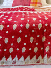 Load image into Gallery viewer, Vintage Sari kantha Quilt
