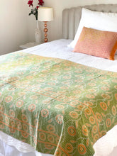 Load image into Gallery viewer, Vintage Sari kantha Quilt
