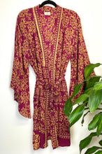 Load image into Gallery viewer, Vintage Sari Kimono Short
