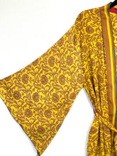 Load image into Gallery viewer, Vintage Sari Kimono Short
