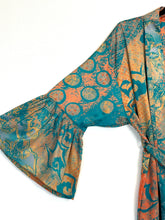 Load image into Gallery viewer, Vintage Sari Kimono Long
