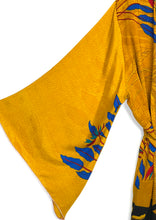 Load image into Gallery viewer, Vintage Sari Kimono Long (Plus Size)
