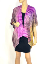 Load image into Gallery viewer, Tie Dye Kimono Duster

