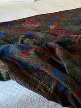Load image into Gallery viewer, SUZANI Kantha
