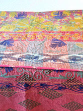 Load image into Gallery viewer, SUZANI Kantha
