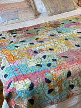 Load image into Gallery viewer, SUZANI Kantha
