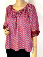Load image into Gallery viewer, Bella Silk Top
