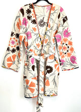 Load image into Gallery viewer, Kantha Suzani Jacket
