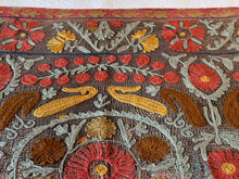 Load image into Gallery viewer, SUZANI Kantha
