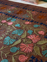 Load image into Gallery viewer, SUZANI Kantha

