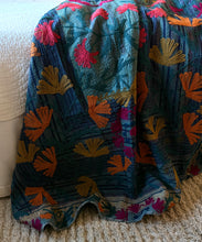 Load image into Gallery viewer, SUZANI Kantha
