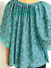 Load image into Gallery viewer, Bella Silk Top
