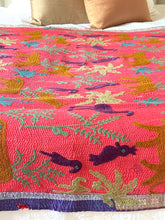 Load image into Gallery viewer, SUZANI Kantha

