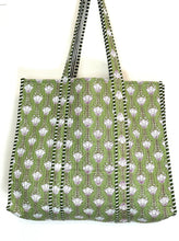 Load image into Gallery viewer, Blockprint Quilted Bag
