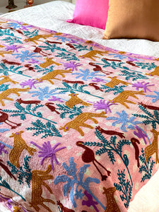 SUZANI Kantha
