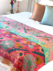 SUZANI Kantha