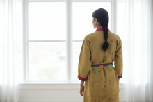 Load image into Gallery viewer, Vintage Sari Kantha Jacket long
